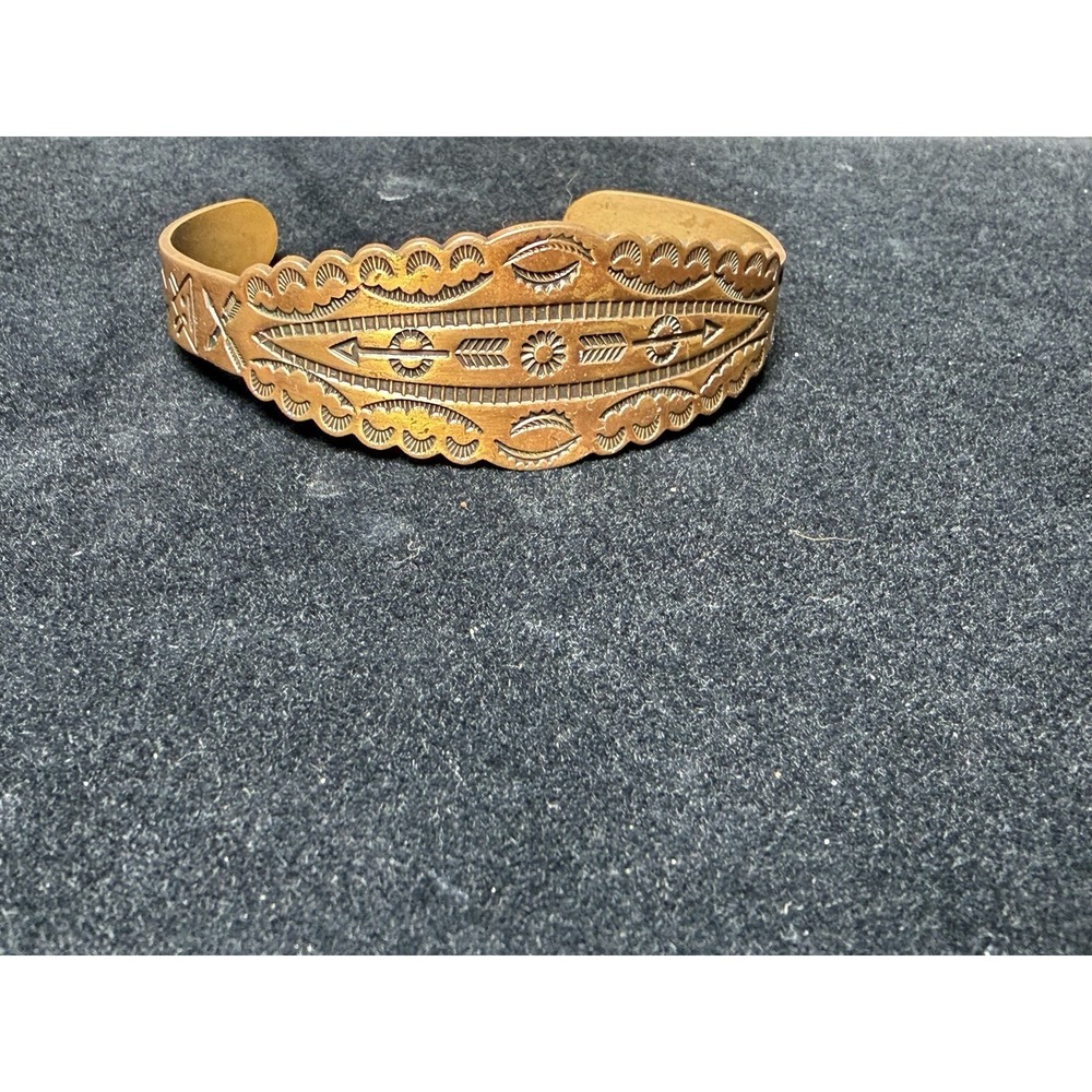Vintage Native American Tribal Copper Cuff Bracelet Arrow Sunburst Boho Western